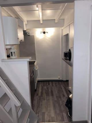 Au Pied Du Baou Apartment Saint-Chamas Luaran gambar