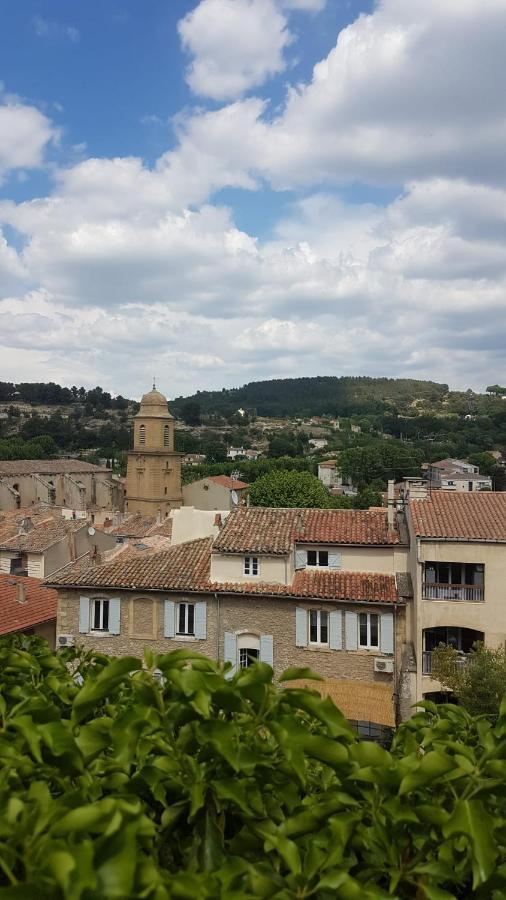 Au Pied Du Baou Apartment Saint-Chamas Luaran gambar